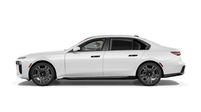 Booking BMW 735 Li 2025 chauffeur service