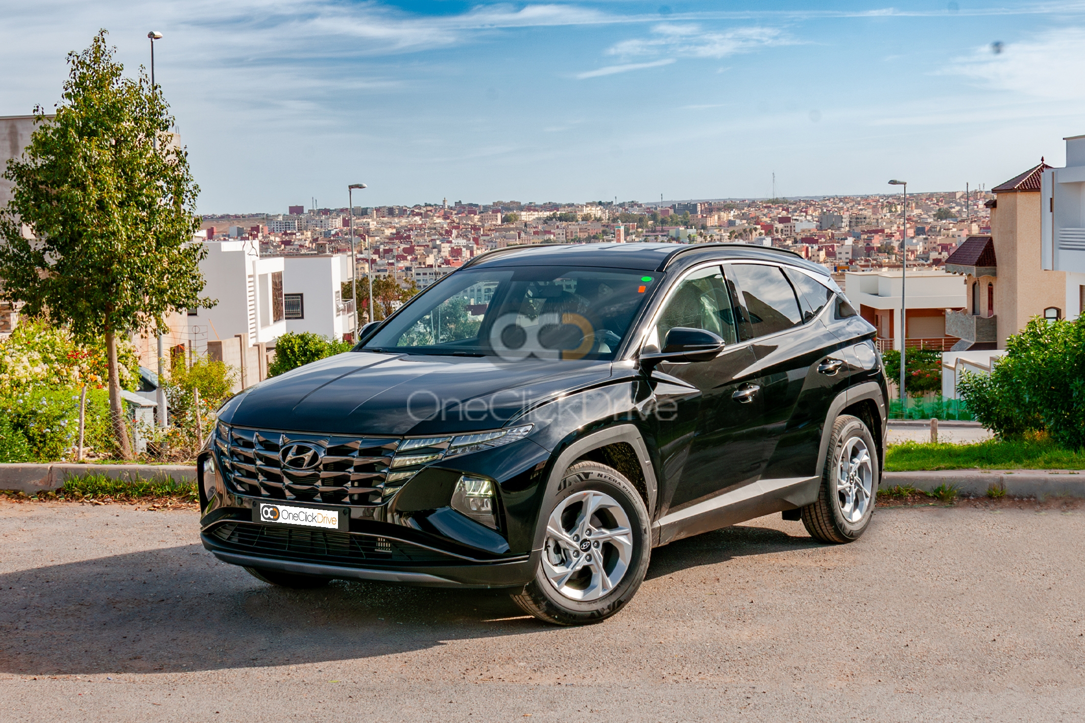 Booking Hyundai Tucson 2023 chauffeur service