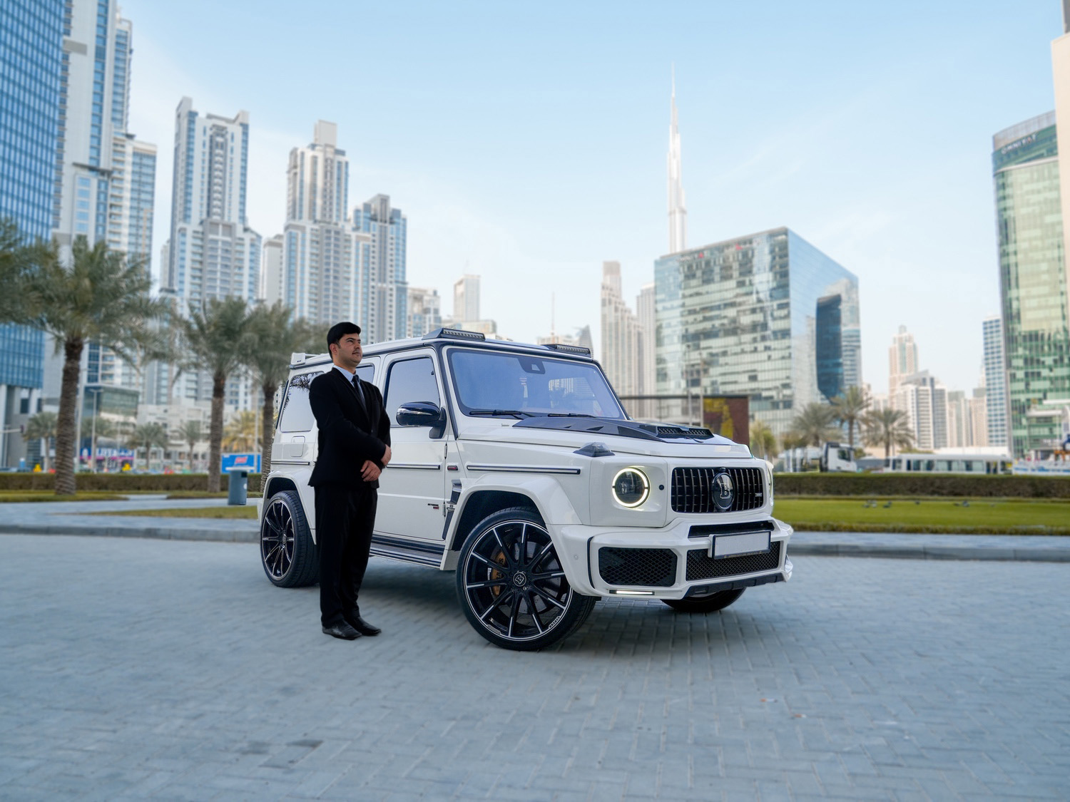 Booking Mercedes Benz G800 Brabus chauffeur service