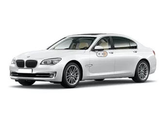 聘请 BMW 7 Series - 租 BMW Duqm - Sedan 汽车出租 Duqm Price