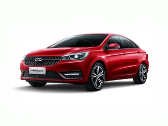 聘请 Chery Arizzo 5 - 租 Chery Al Farwaniya - Sedan 汽车出租 Al Farwaniya Price