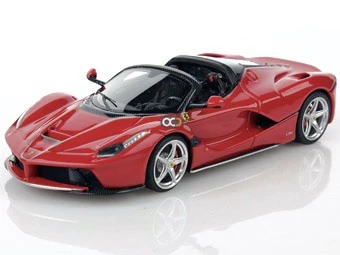 聘请 Ferrari Laferrari - 租 Ferrari London - Sports Car 汽车出租 London Price