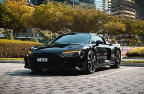 Rent 奥迪 R8 轿跑车 V10 2023