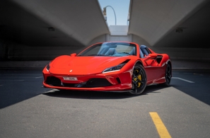 Rent Феррари F8 Spider Tribute 2023 год