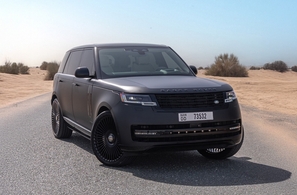 Rent Land Rover Range Rover Vogue HSE V8 2025