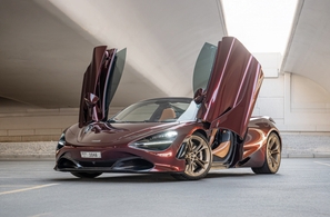 Rent McLaren 720S Spider 2022