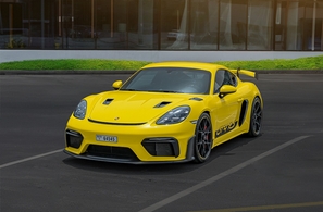 Rent Porsche 718 Cayman GT4 RS 2023