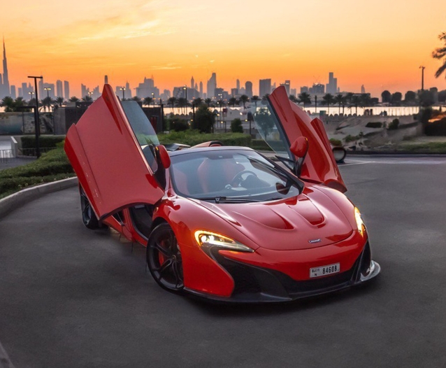 McLaren 650S car rental price list in Dubai, UAE
