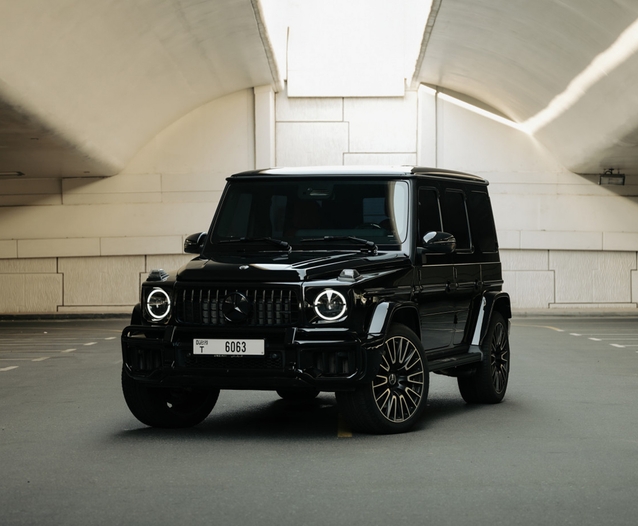 Rent a Car in Emirates Golf Club, Dubai