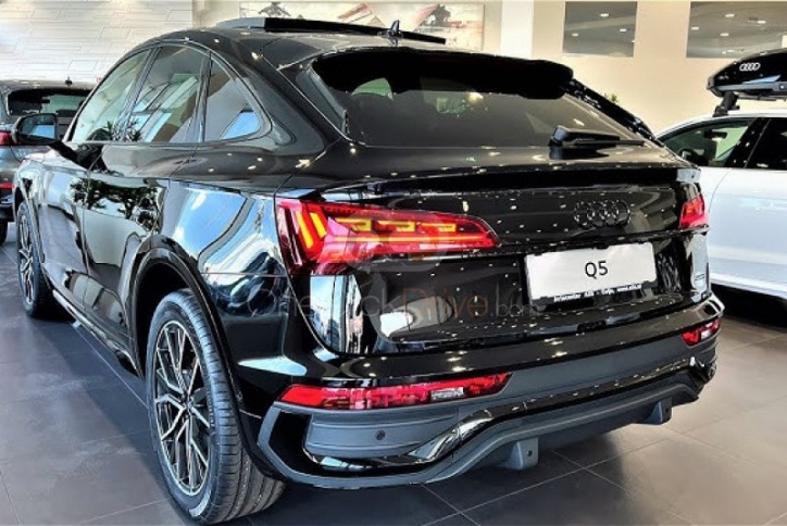 Audi Q5 5
