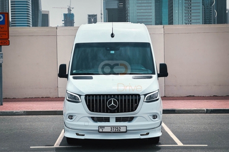 奔驰 Sprinter 2024（16 人座）