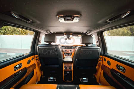 Rolls Royce Cullinan 2023