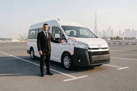 Toyota Hiace 2023-12 pax