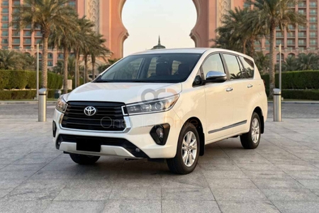 Toyota Innova 2022