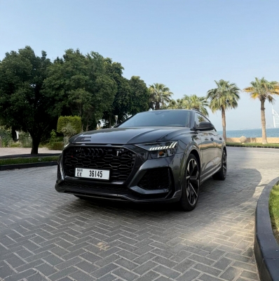 Rent Audi RS Q8 2023