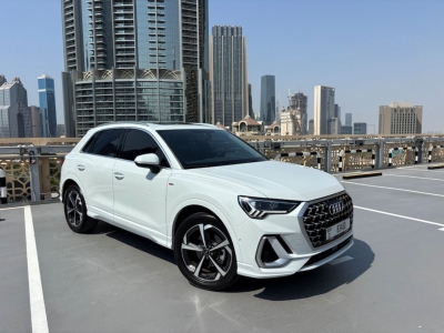 Rent GMC Acadia 2023