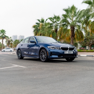 Rent BMW 330i 2021