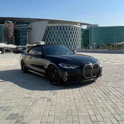 Rent 宝马 440I M 运动敞篷车 2024