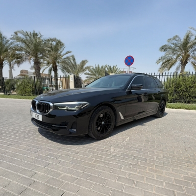 Rent BMW 520 2024