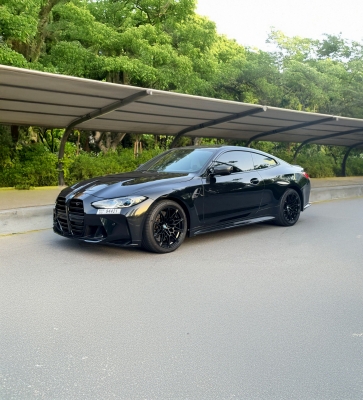 Rent 宝马 M4 竞赛轿跑车 2024