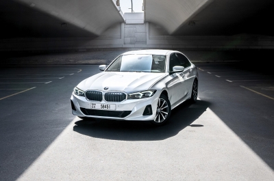 Rent BMW 318i 2025