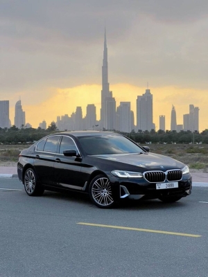 Rent BMW 520i 2023