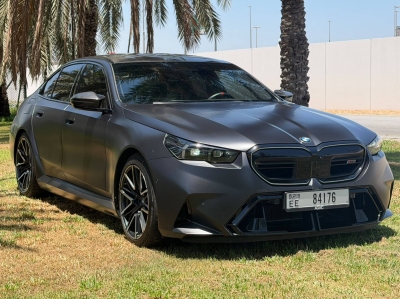 Rent BMW M5 2025