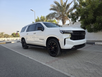 Rent GMC Acadia 2023