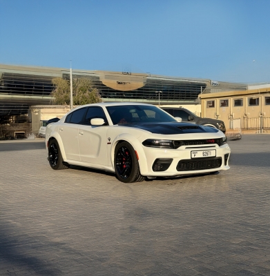 Rent Dodge Charger Hellcat Widebody V8 2022