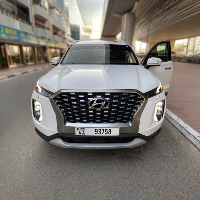 Rent GMC Acadia 2023