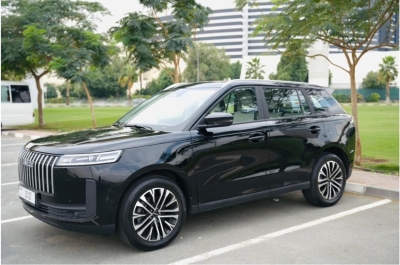 Rent GMC Acadia 2023