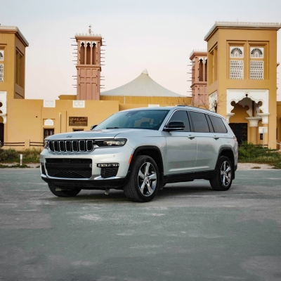 Rent GMC Acadia 2023