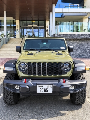 Rent Jeep Wrangler Rubicon 2025