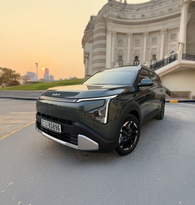 Rent Kia Carens 2026