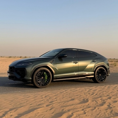 Rent Lamborghini Urus SE 2025