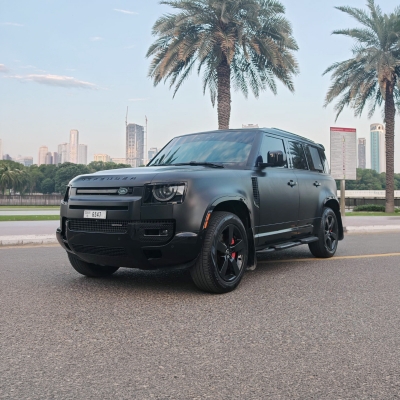 Rent Land Rover Defender 2022
