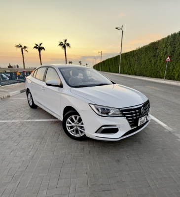 Rent MG 5 2025