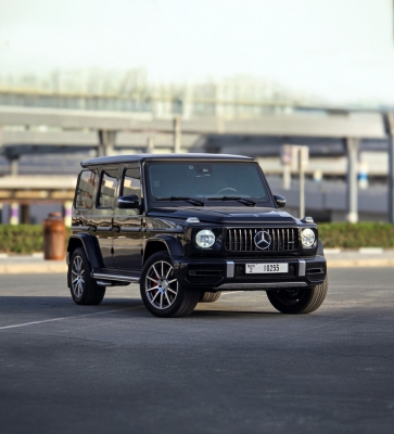 Rent مرسيدس بنز  G63 إيه إم جي 2023
