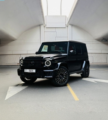 Rent 奔驰 G63 AMG 2025