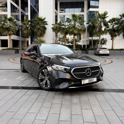 Rent GMC Acadia 2023