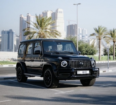 Rent 奔驰 G63 AMG 2022