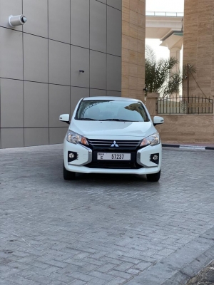 Rent Mitsubishi Attractie 2023