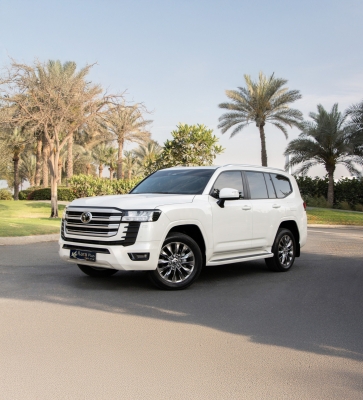 Rent Toyota Land Cruiser GXR V6 2025