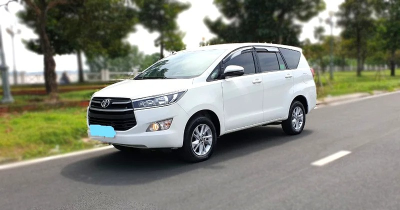 Kullanılmış Toyota Innova SE içinde Dubai