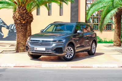 Rent GMC Acadia 2023