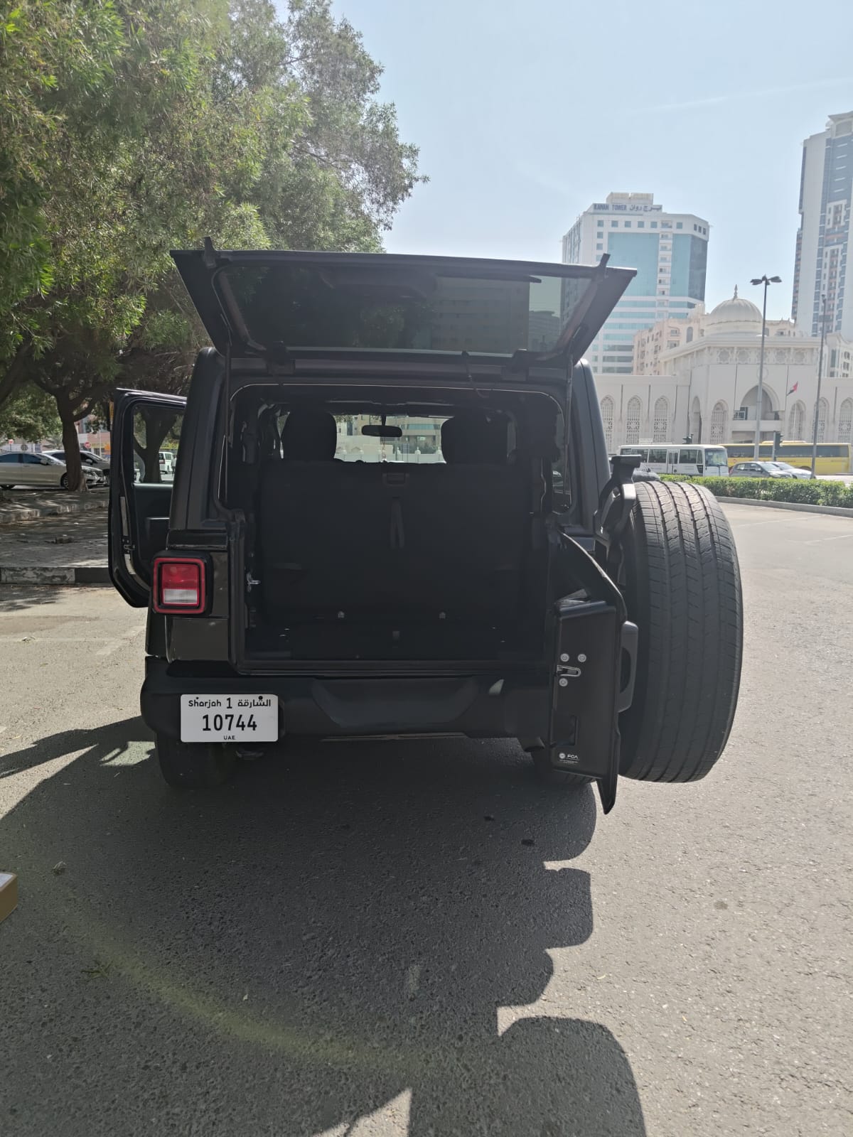 Black Jeep Wrangler Sport S 2022