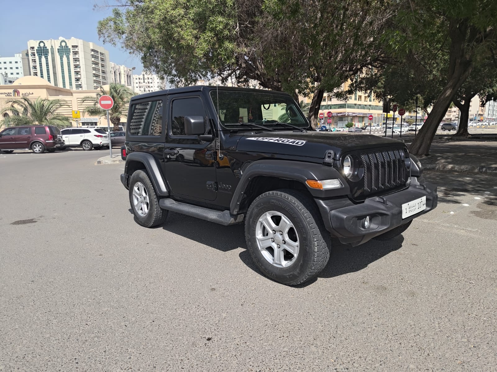 Black Jeep Wrangler Sport S 2022