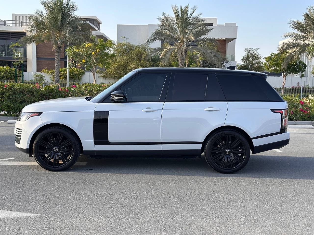 Weiß Land Rover Range Rover Vogue 2019