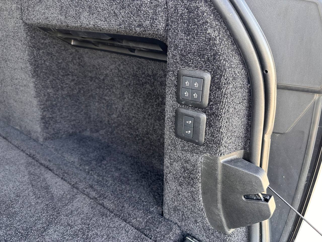 Blanc Land Rover Range Rover Vogue 2019