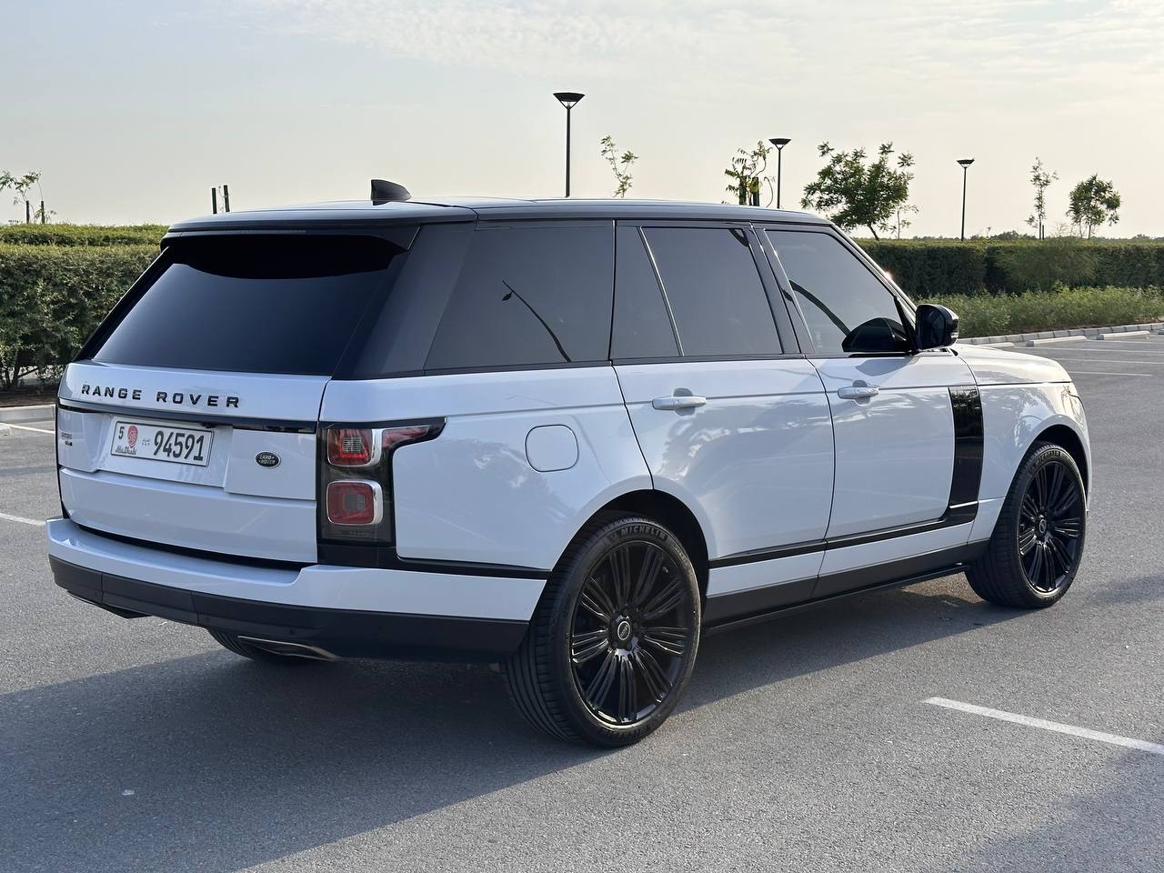 Weiß Land Rover Range Rover Vogue 2019